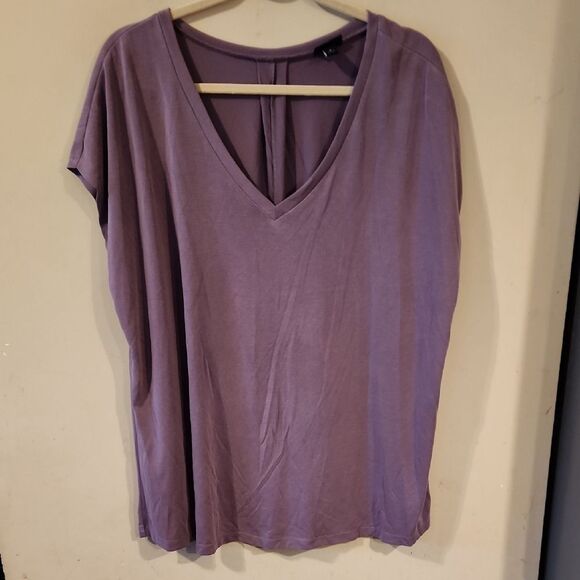 Torrid Purple V-Neck Relaxed T-Shirt Size 2 - Picture 1 of 4